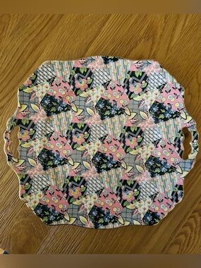 Royal Winton ‘quilt’ serving plate